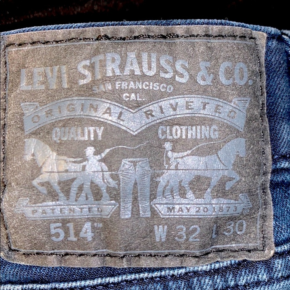 MENS LEVI JEANS